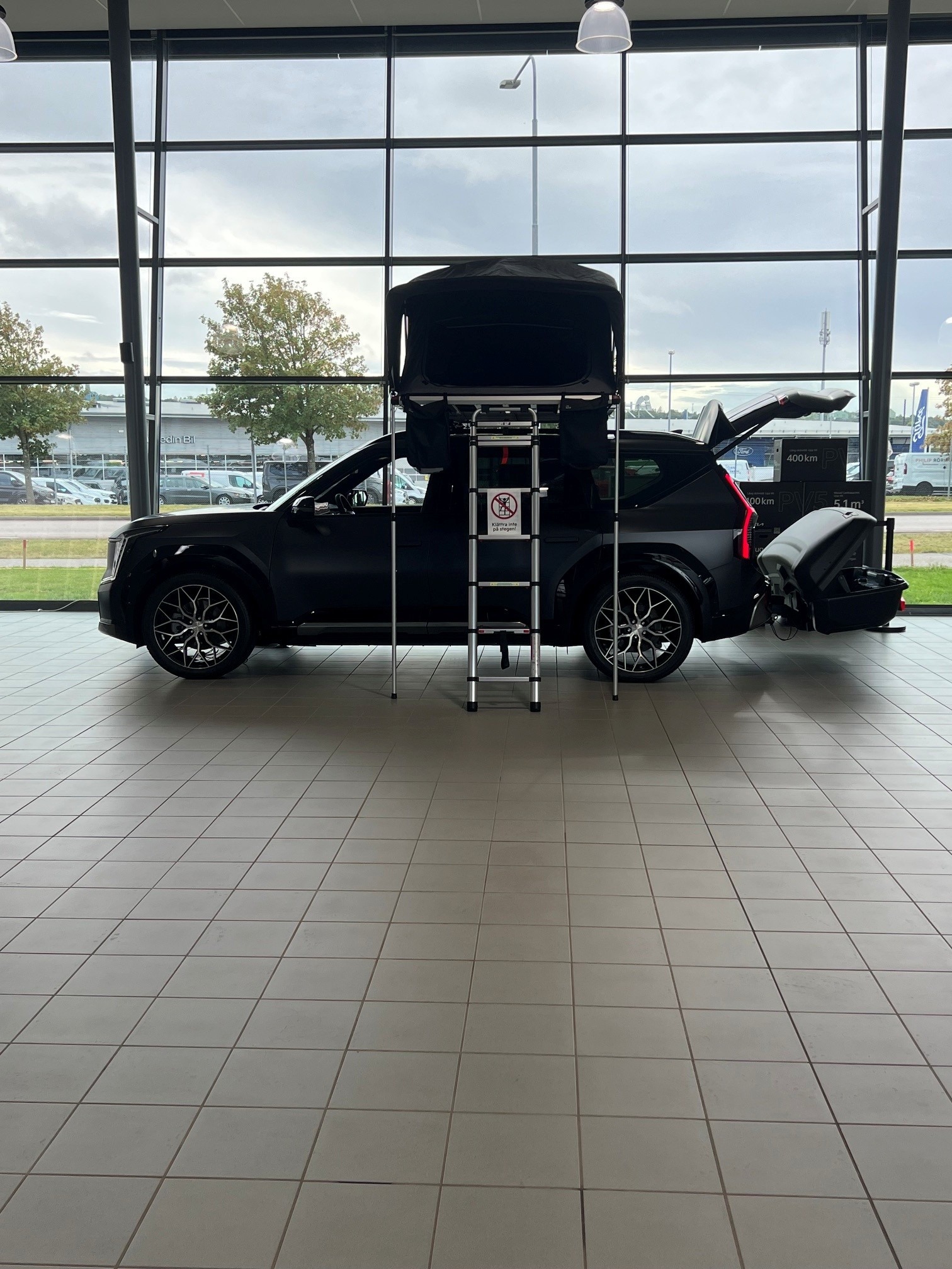 Thule Arcos Box XL, bakre lastbox för dragkrok - Bild 8