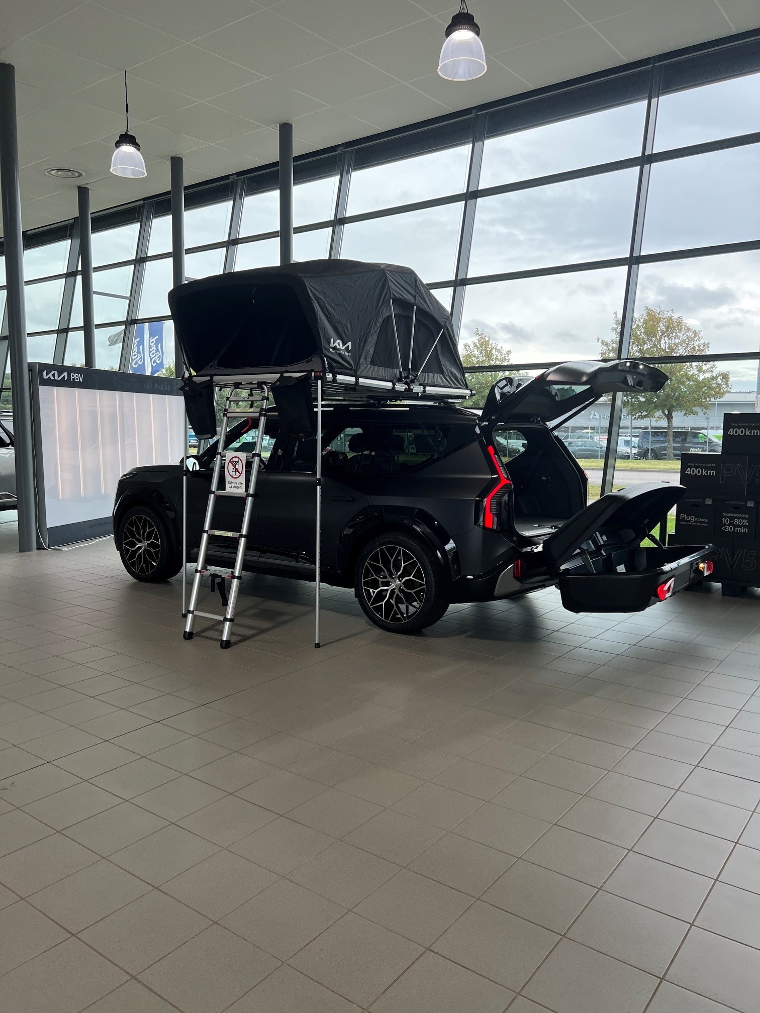 Thule Arcos Box XL, bakre lastbox för dragkrok - Bild 9