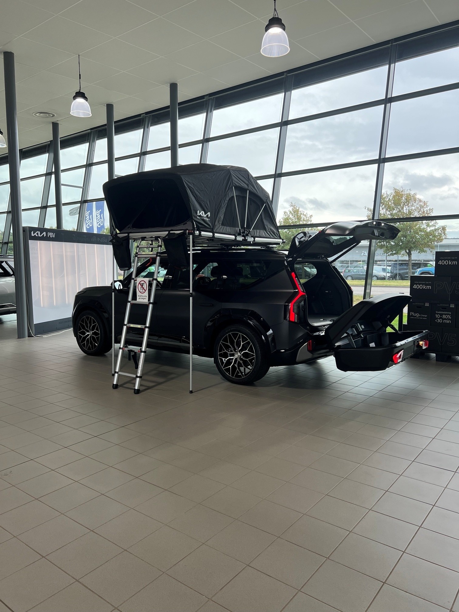Thule Arcos Box XL, bakre lastbox för dragkrok - Bild 10